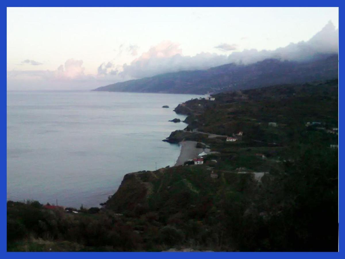 Kampos View Ikaria Apartment Evdhilos Bagian luar foto